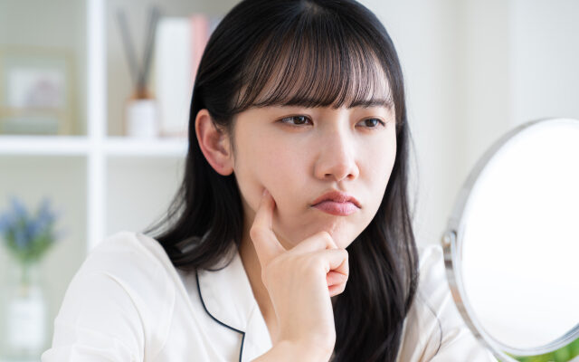 西新の歯医者が解説！歯茎に白いできものができたら？痛くなくても歯医者で確認したほうがよいケース【西新THREE歯科・矯正歯科】