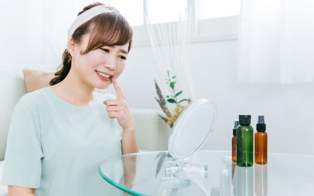 歯が欠けたところが黒い…痛くないけど大丈夫？原因と受診の目安｜西新THREE歯科・矯正歯科